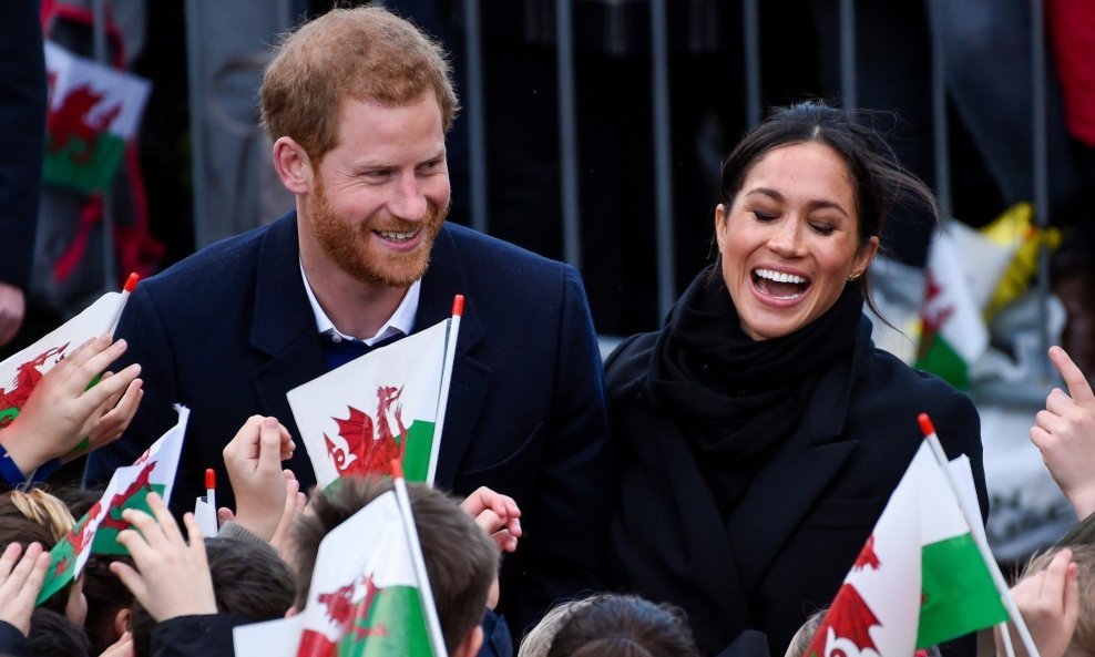 Princ Harry i Meghan Markle u Cardiffu