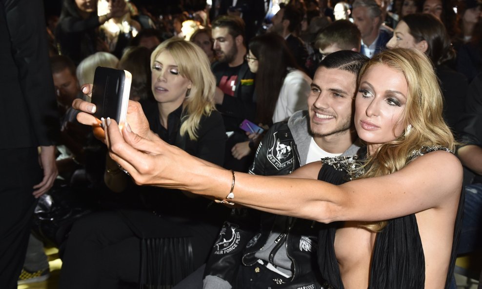 Slijeva Wanda Nara, Mauro Icardi i Paris Hilton