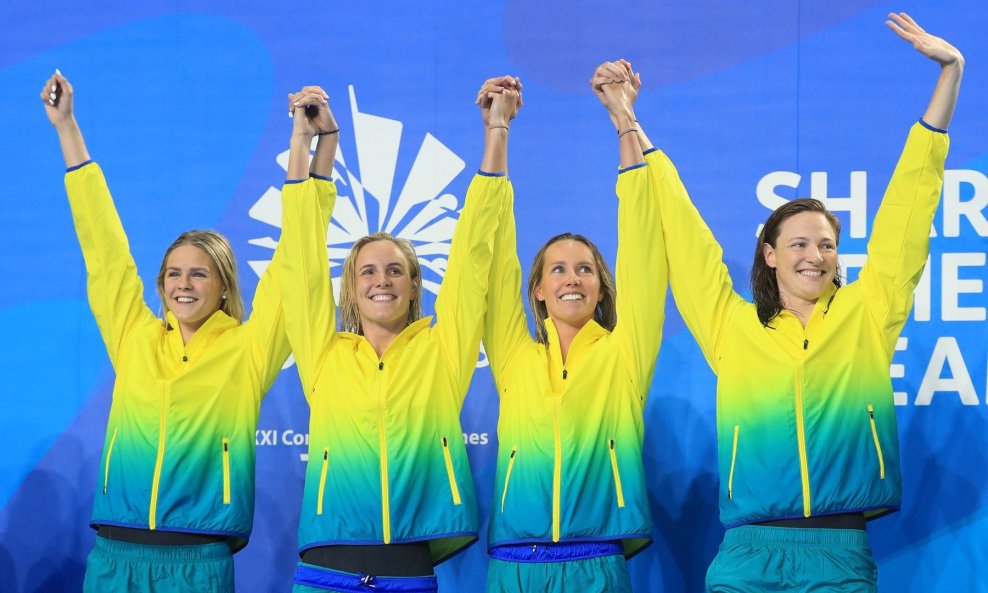 Shayna Jack, Bronte Campbell, Emma Mckeon i Cate Campbell