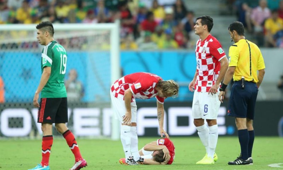 Najveća hrvatska nogometna zvijezda Luka Modrić nije skrivao razočaranje nakon poraza od Meksika 1:3 i ispadanja s brazilske Cope. Štoviše, bio je iskren i realan...