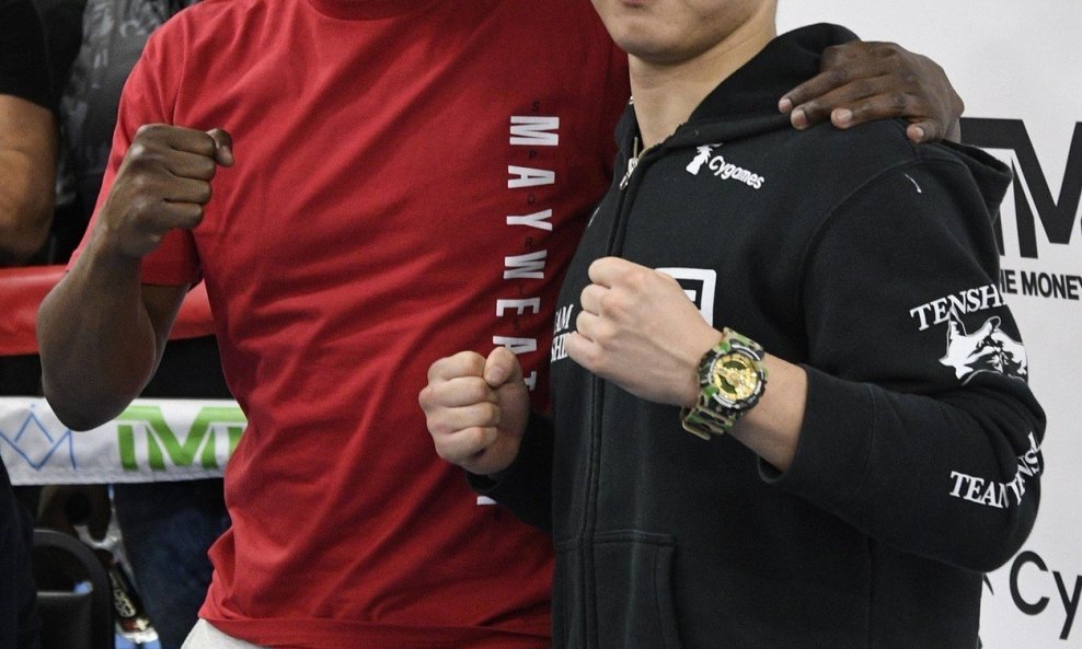 Floyd Mayweather Jr. i Tenshin Nasukawa