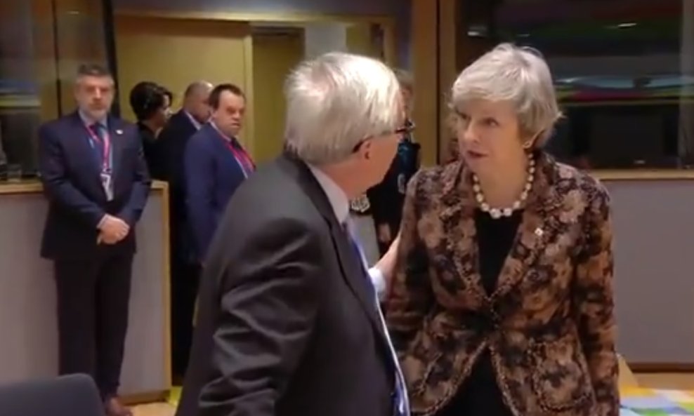 Theresa May i Jean Claude Juncker