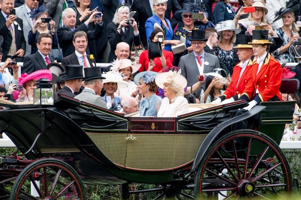 Britanska kraljevska obitelj na tradicionalnoj utrci Royal Ascot