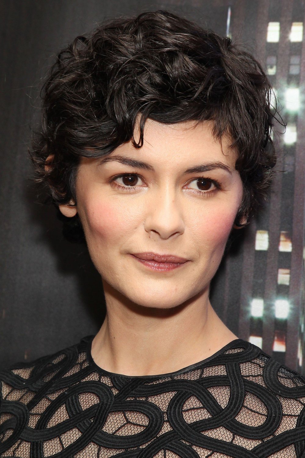 Одри тоту. Одри Тоту Пикси. Одри Тоту 2020. Одри Тоту стрижка. Audrey Tautou 2020.