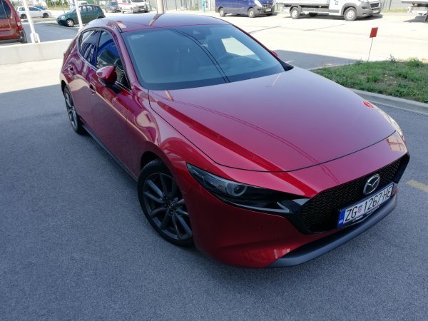 Mazda 3 Skyactiv-G122 Plus na našem testu