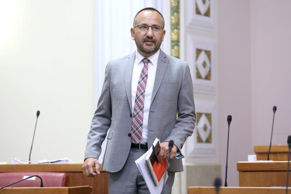 Hrvoje Zekanović