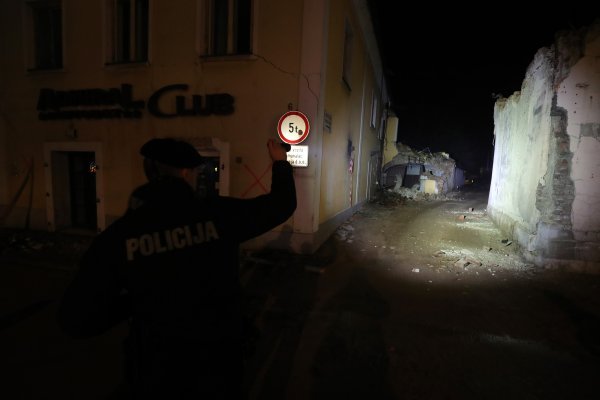 Snažan potres u Petrinji 6. siječnja