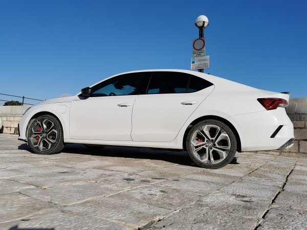 Škoda Octavia RS 1.4 TSI DSG PHEV