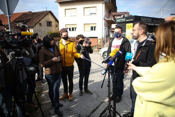 Tomislav Tomašević, kandidat za gradonačelnika Zagreba i Tomislav Vukoja, vijećnik u Mjesnom odboru Siget