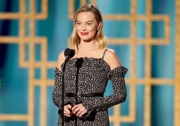 Margot Robbie prije bojanja kose u bronde