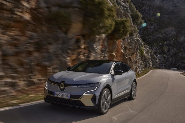 Renault Mégane E-TECH Electric - Iconic verzija (boja Grey Rafale siva)