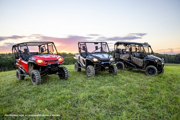 Honda Pioneer 1000 linija modela