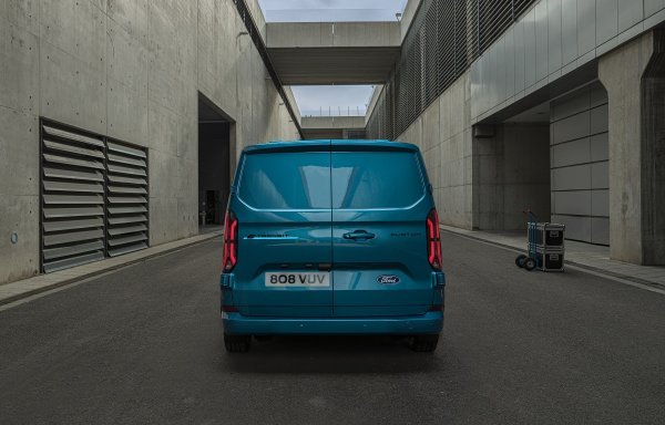 Ford Pro predstavlja E-Transit Custom: Uzbudljiva sljedeća faza elektrifikacije