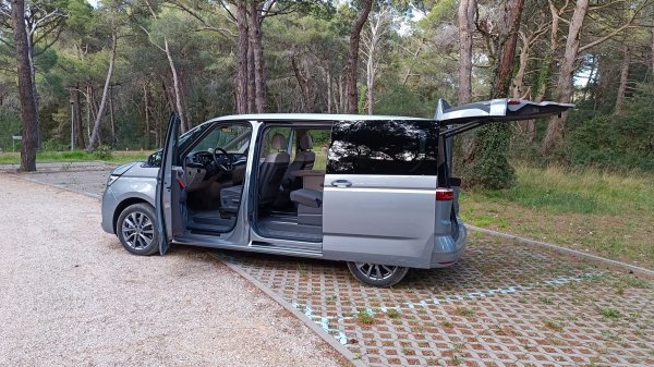 VW Multivan Life 1.4 TSI eHybrid DSG