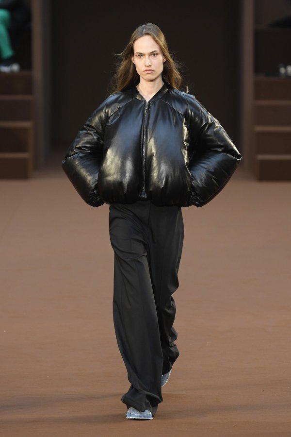 Loewe FW22