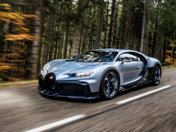 Bugatti Chiron Profilée je na aukciji kuće RM Sotheby’s postigao rekordnu cijenu od 9.792.500 eura