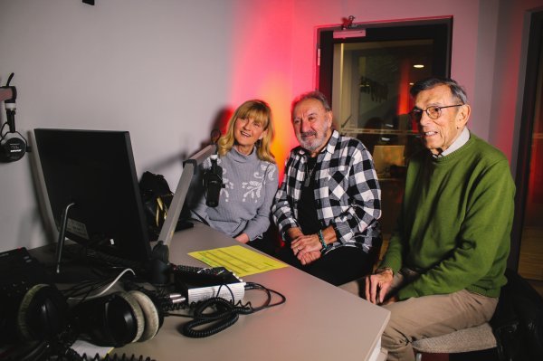 Sanja Doležal, Vladimir Kočiš Zec, Marinko Colnago na Happy FM-u