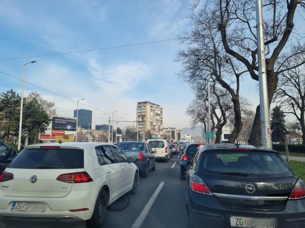 Zagreb i Zagrebačka županija drže uvjerljivo prvo mjesto po prodaji automobila u RH