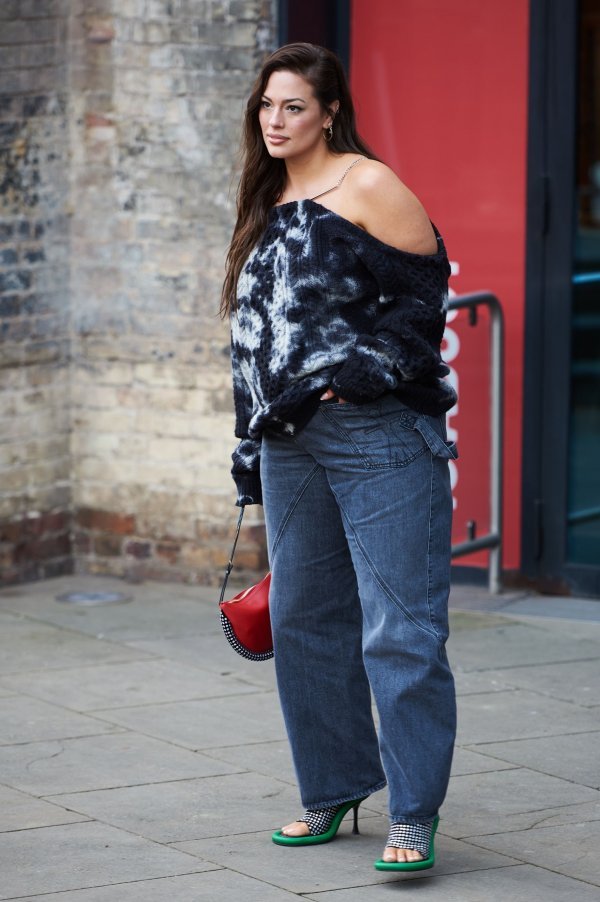 Ashley Graham na London Fashion Weeku