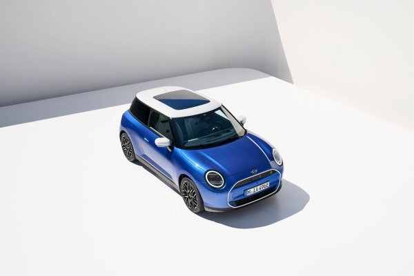 Novi Mini Cooper Electric