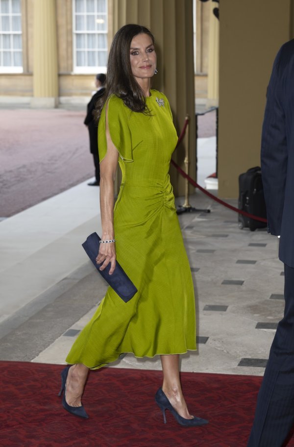 Kraljica Letizia u haljini Victorije Beckham