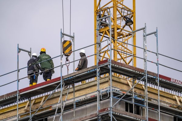 Prosječni radnik u Hrvatskoj je za 11,5 posto veću realnu plaću proizveo 2,1 posto manje dobara i usluga