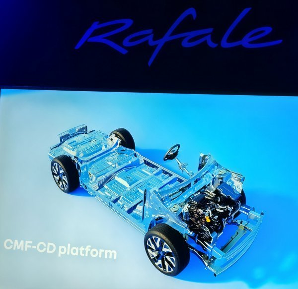 Rafale je izgrađen na novoj generaciji CMF-CD platforme