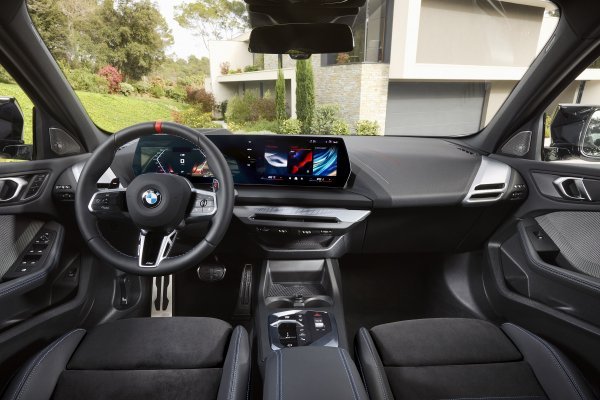 BMW M135 xDrive
