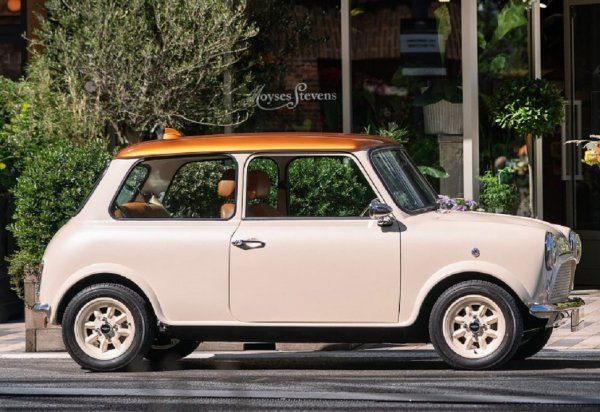Mini eMastered by David Brown Automotive