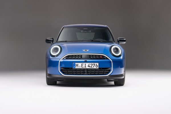 Mini Cooper S s 5 vrata