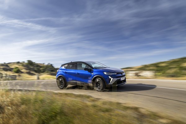 Renault Captur E-Tech full hybrid 145 - Esprit Alpine Iron Blue