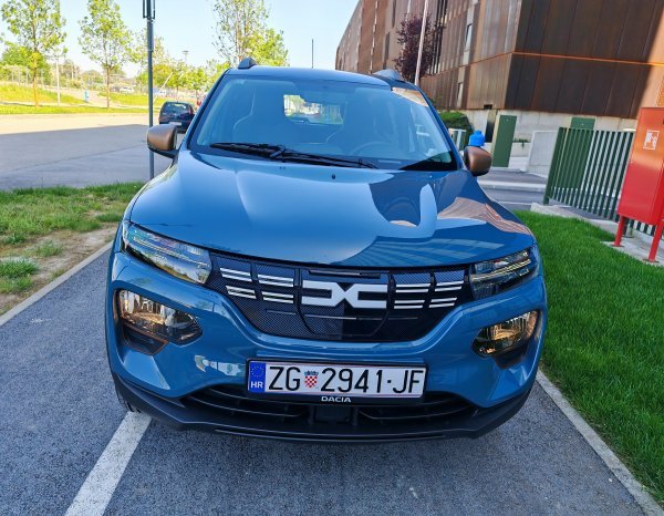 Dacia Spring Extreme Electric 65