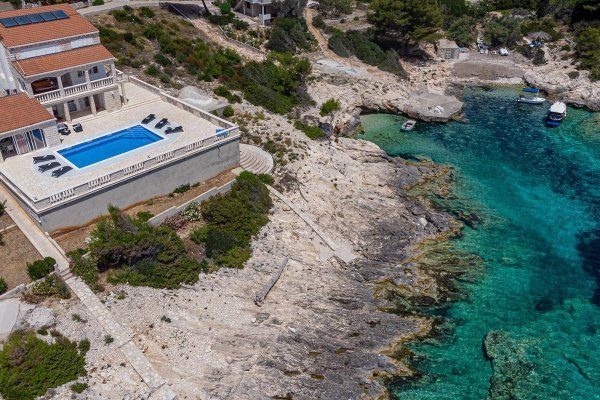 Eurovilla: Korčula