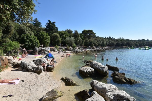 Uvala Lone, Rovinj