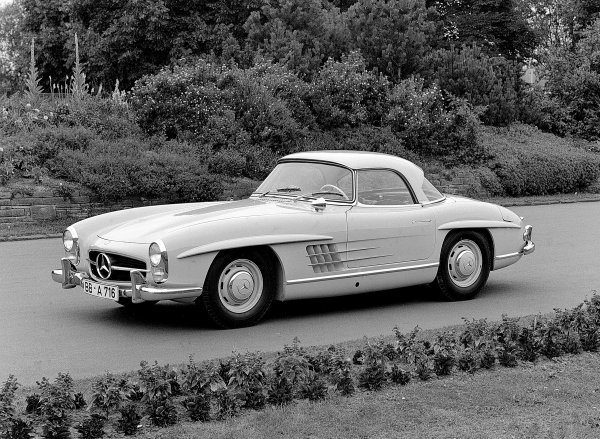 Vozile su ga velike svjetske zvijezde poput Sophie Loren Mercedes-Benz 300 SL Gullwing