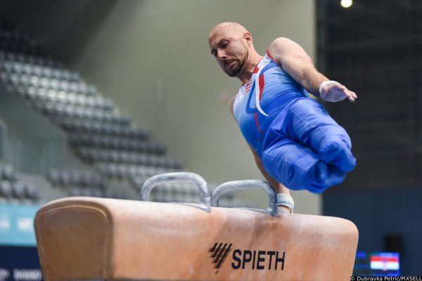 Hrvatski gimnastičar Robert Seligman