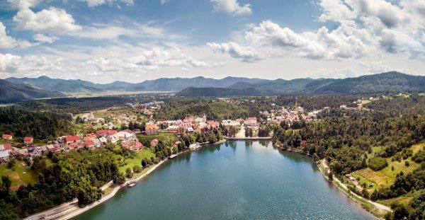 Fužine s pogledom na jezero Bajer 