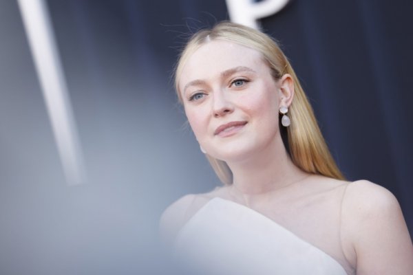 Dakota Fanning ima ulogu trudne Abigail