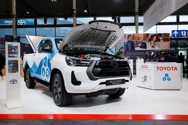 Toyota Hilux FCEV prototip na IAA Transportation 2024. u Hannoveru