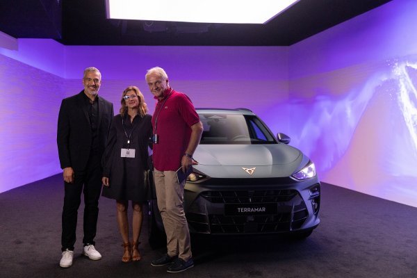 Jorge Diez, Francesca Sangalli i Zvonimir Martinčević (desno, novinar Autozone)