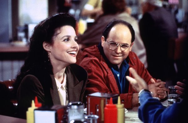 George Constanza (Jason Alexander) s Elaine (Julia Louis-Dreyfuss) u kultnoj seriji 'Seinfeld'