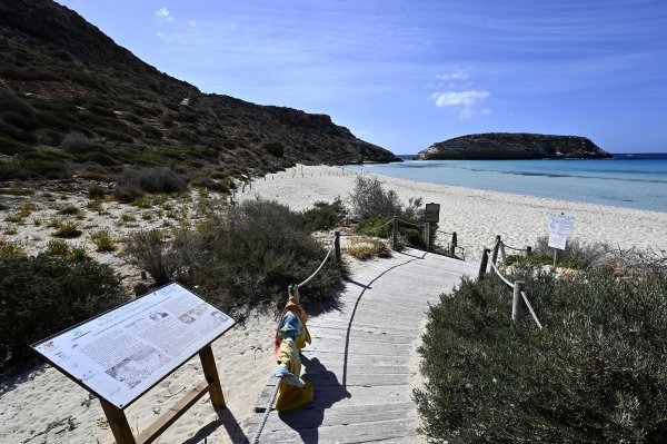 Spiaggia dei Conigli