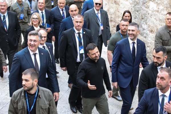 Andrej Plenković, Volodimir Zelenski i Mato Franković na ulicama Dubrovnika