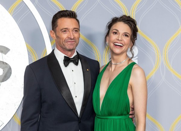 Hugh Jackman i Sutton Foster