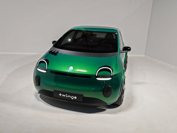 Renault Twingo E-Tech električni prototip