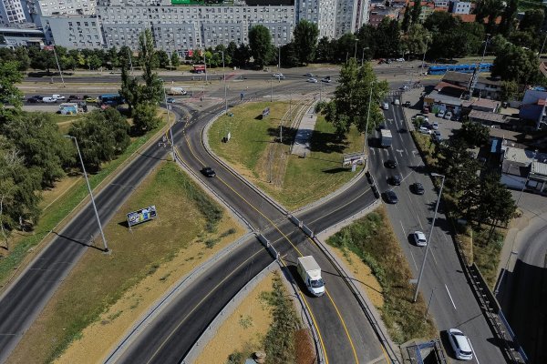 Izlaz s Jadranskog mosta prema budućoj Šarengradskoj