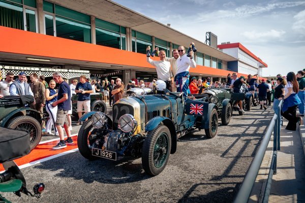 24-satno natjecanje izdržljivosti Bentley automobila na poznatoj stazi Algarve u Portimãu (Portugal)