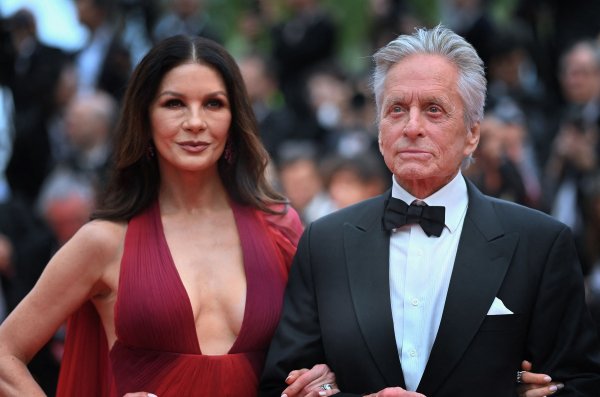 Michael Douglas i Catherine Zeta-Jones upoznali su se na Deauville Film Festivalu 1998. godine