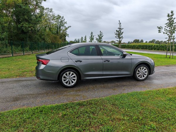 Škoda Octavia FL Selection 1.5 TSI DSG MHEV