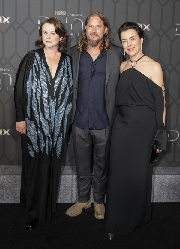 Emily Watson, Travis Fimmel i Olivia Williams na premijeri serije u New Yorku